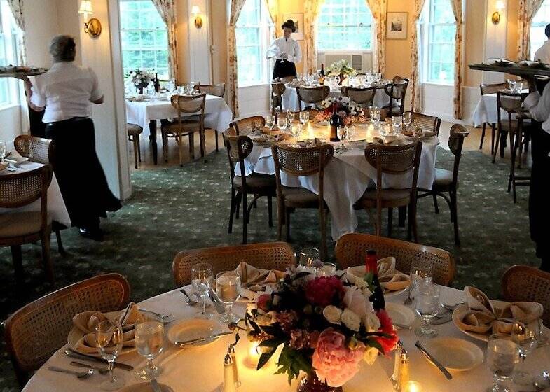 فندق Franconia Inn