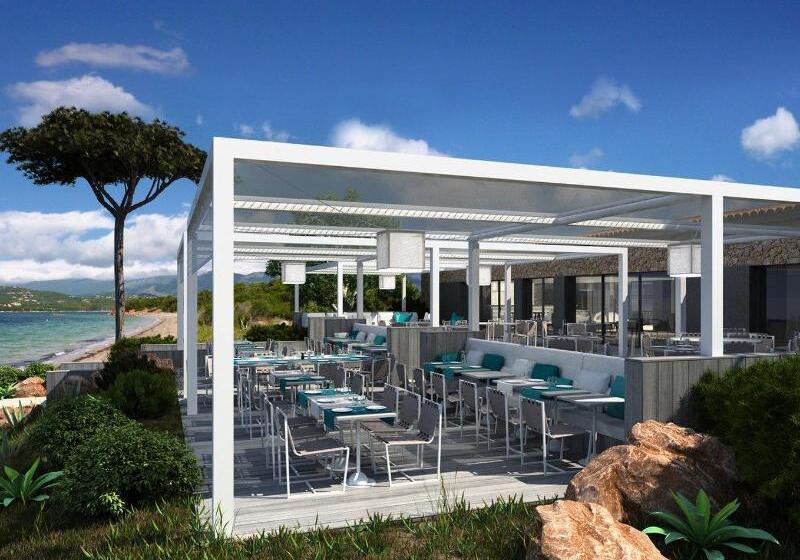 هتل La Plage Casadelmar
