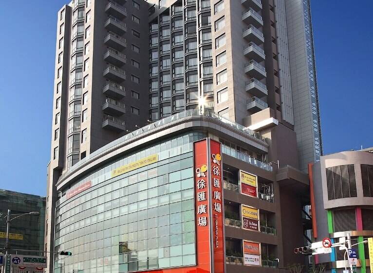 Park City Hotel   Luzhou Taipei