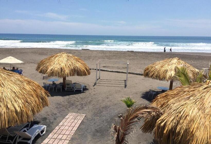 هتل Sabas Beach Resort