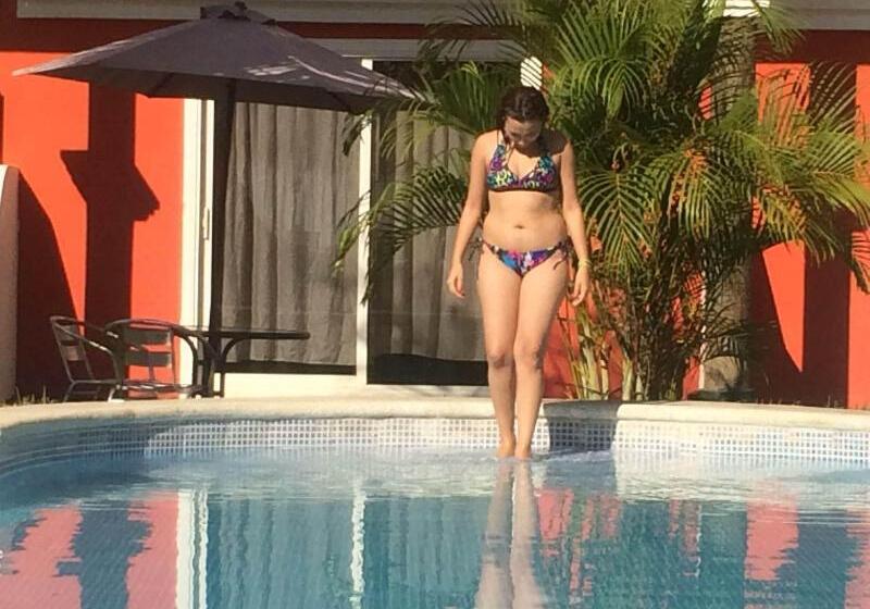 هتل Sabas Beach Resort