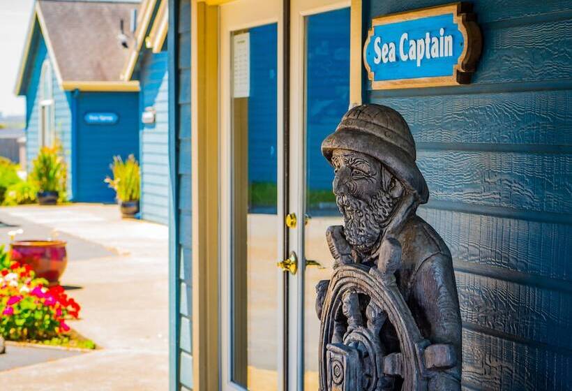 فندق Surf And Sand Lodge