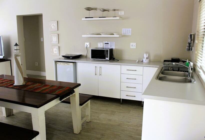 بنسيون Atlantic Villa Boutique Guesthouse