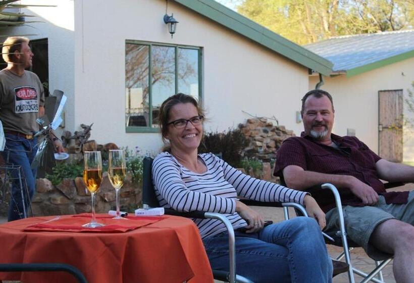 Pension Etango Ranch Guest Farm