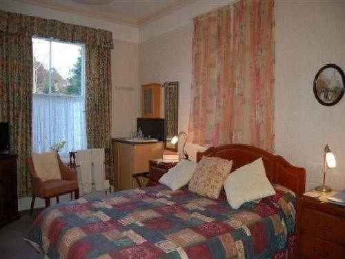 بنسيون Hunters Way