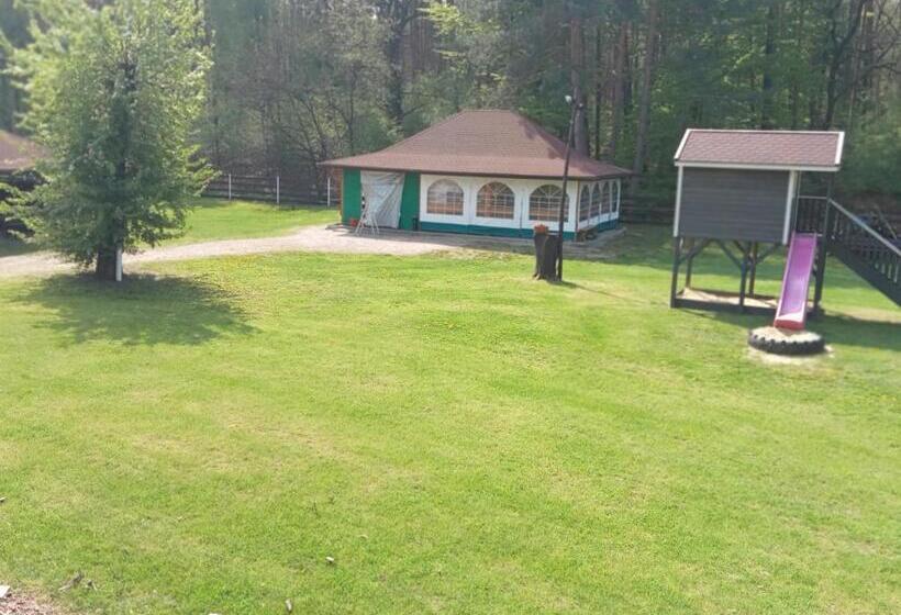 ユースホステル Zajazd Gawrysiówka