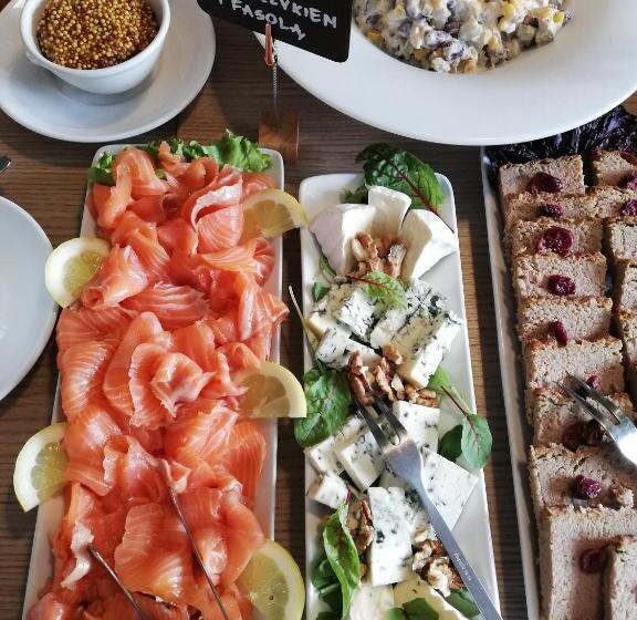 مبيت وإفطار Tulipanowy Gościniec