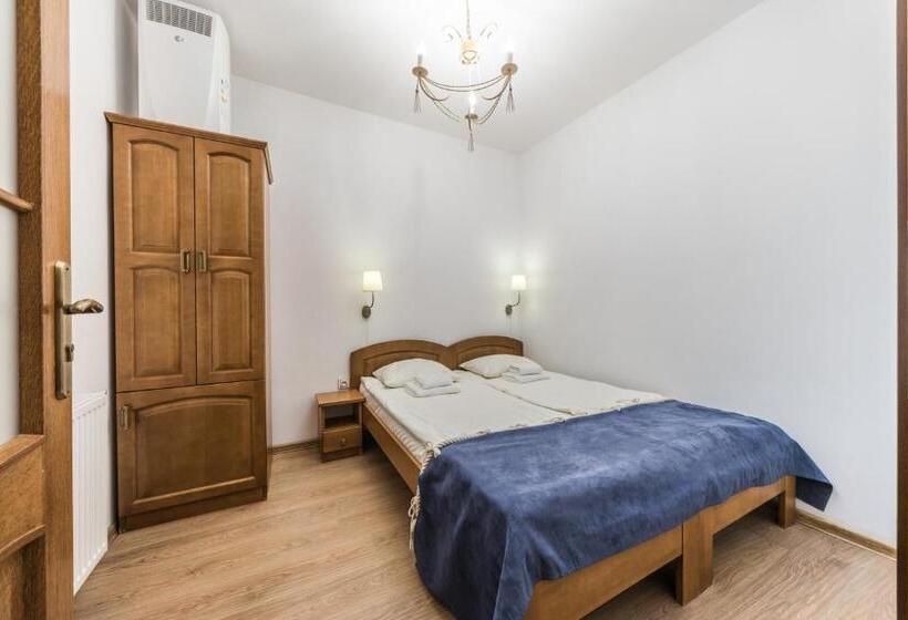 住宿加早餐  Willa Bursztynowa