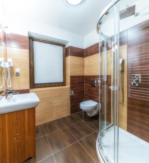 تختخواب و صبحانه Willa Pod Miedzą 200 M Do Term