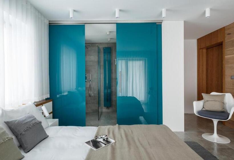 تختخواب و صبحانه Zimowy Domek Boutique Rooms   Adults Only Vege