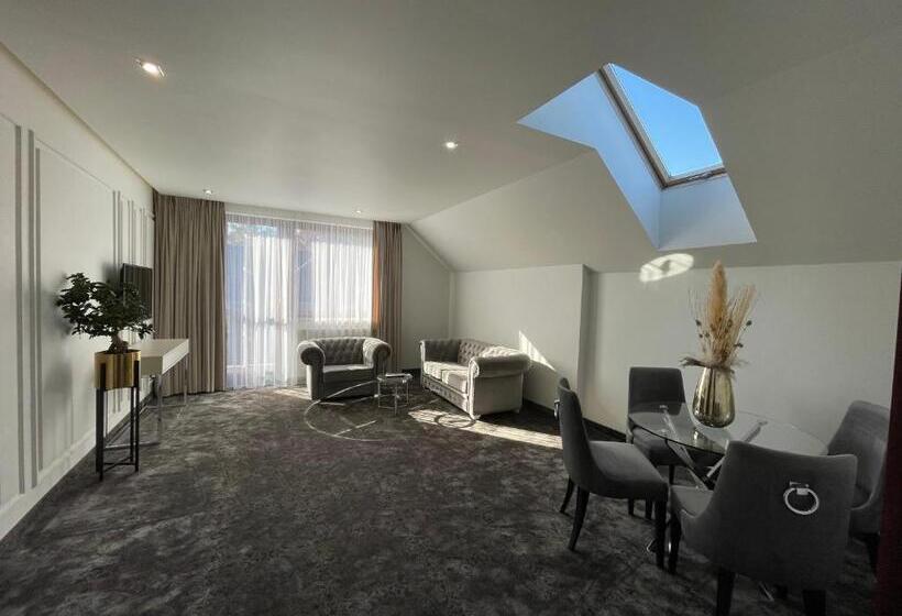 ホテル Biały Dom