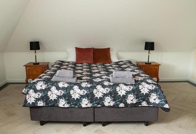 בית מלון כפרי Czarna Dama Apartamenty