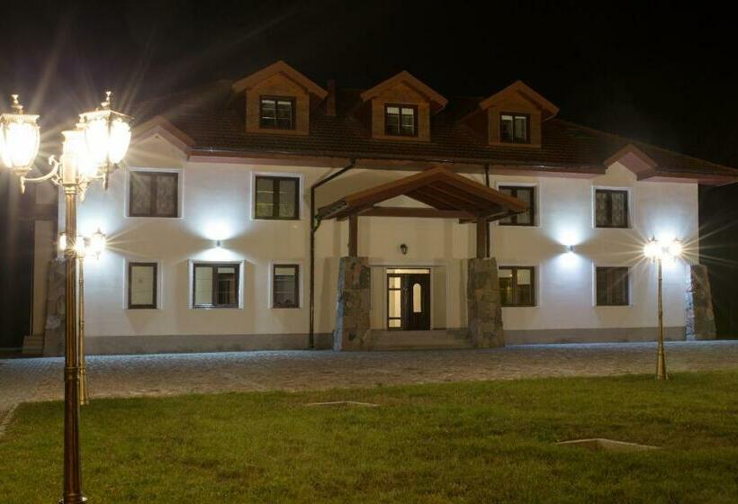 Отель Dworek Zyskowskiego