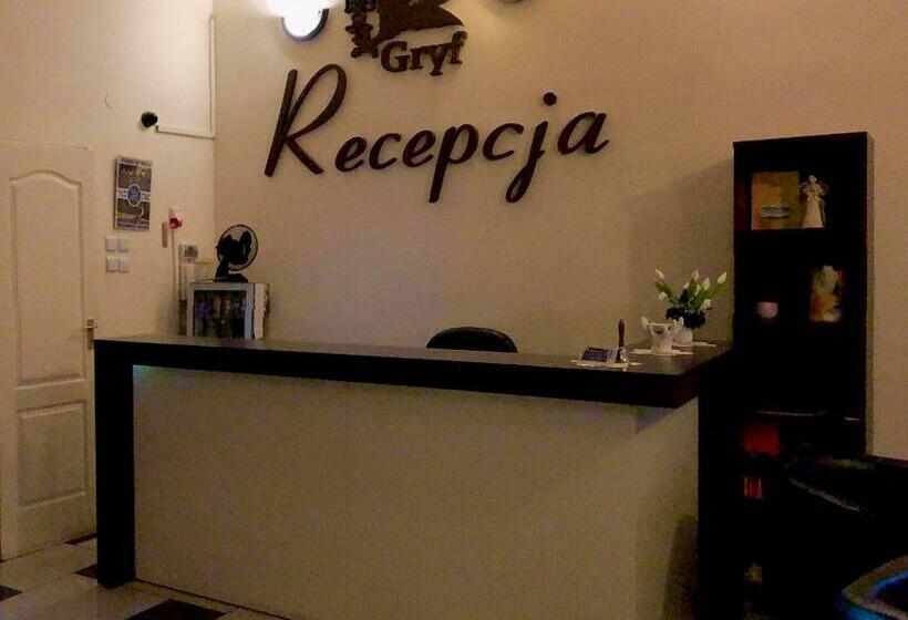 בית מלון כפרי Gryf