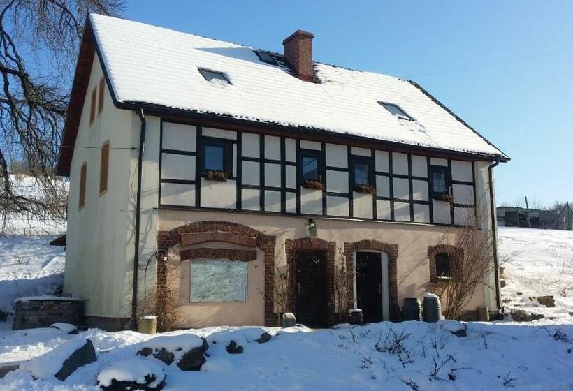 Отель Winnica Agat