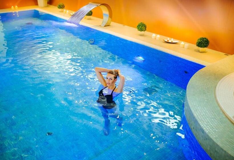Pensjonat & Spa Raj