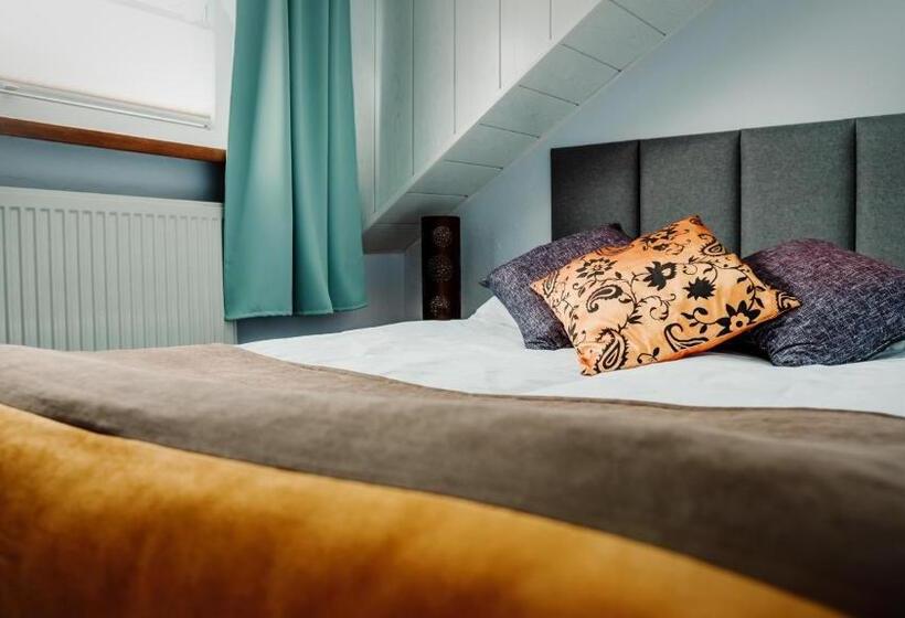 ユースホステル Browar Osjann   Pokoje Gościnne