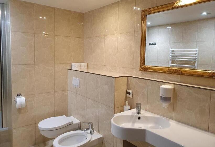 مبيت وإفطار Chata Nad Sztolnią