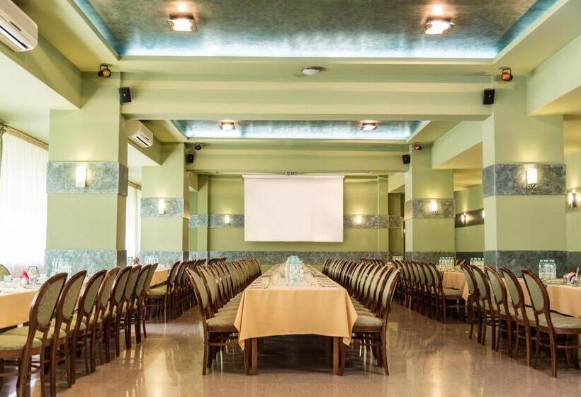 تختخواب و صبحانه Kompleks Restauracyjno Noclegowy Rubikon