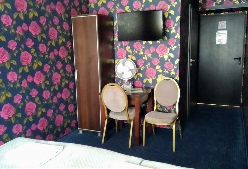 ベッドアンドブレックファースト Nata Pokoje Gościnne Restauracja