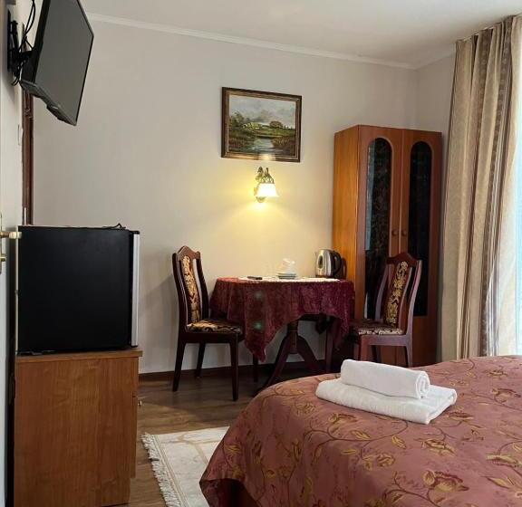 تختخواب و صبحانه Villa Almira