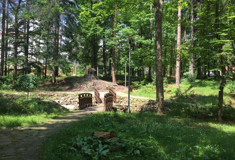 تختخواب و صبحانه Villa Almira