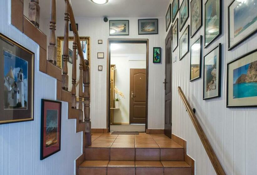 تختخواب و صبحانه Villa Ambra