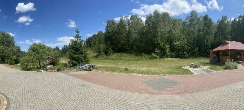 Отель Agroturystyka W Dolinie Narwi
