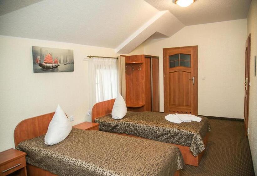 בית מלון כפרי Oaza