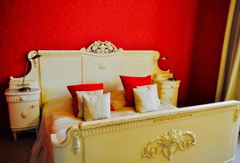 ホテル Pałac Piorunów & Spa