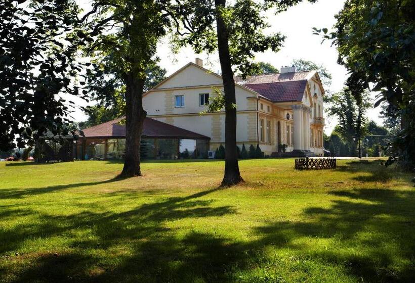 ホテル Pałac Piorunów & Spa