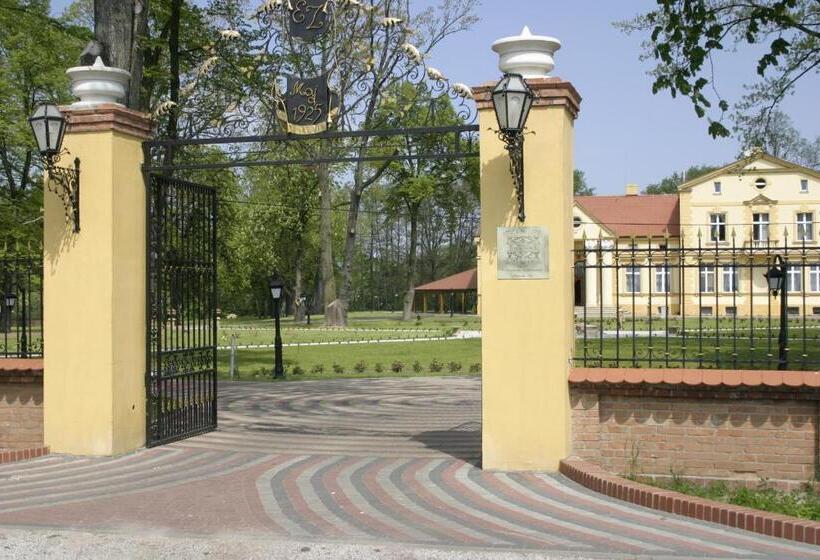 ホテル Pałac Piorunów & Spa