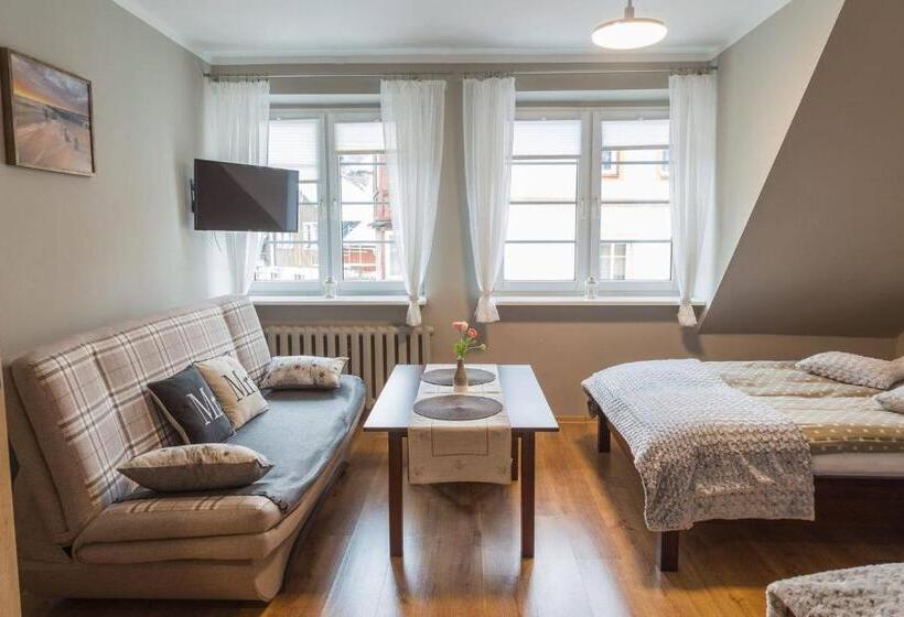 پانسیون Willa Aksamit