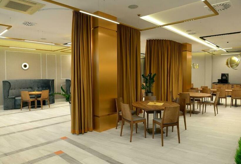 Quest Hotel Dawniej Hotel Planeta