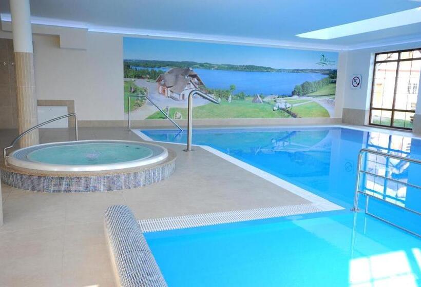 リゾートホテル Wichrowe Wzgórze Chmielno