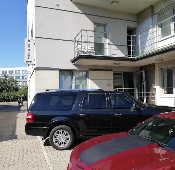 هاستل B&b Sport Rooms