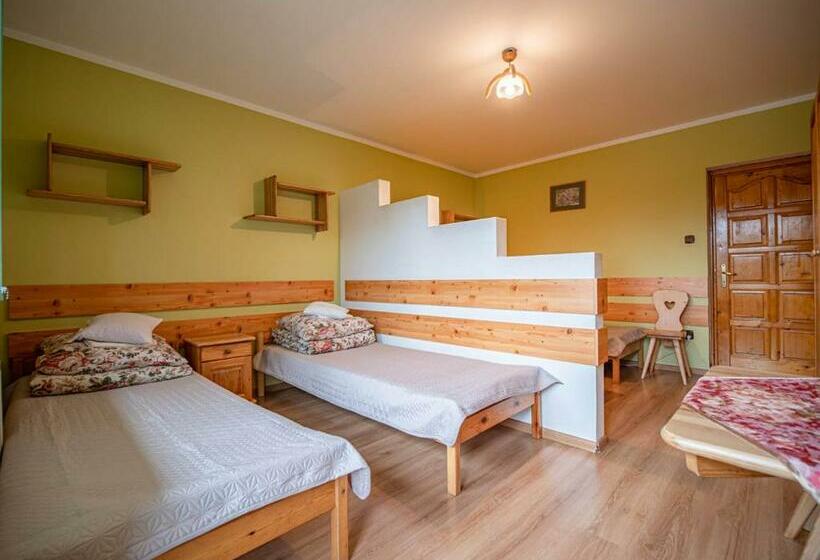 הוסטל Dom Wczasowy Stanislawa