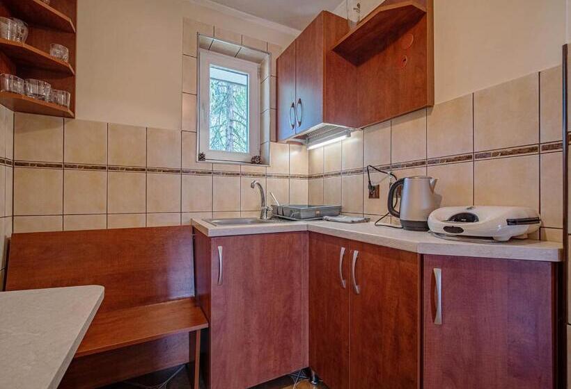 הוסטל Dom Wczasowy Stanislawa