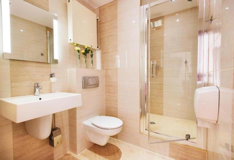 旅馆 Ik B&b Pod Dębami