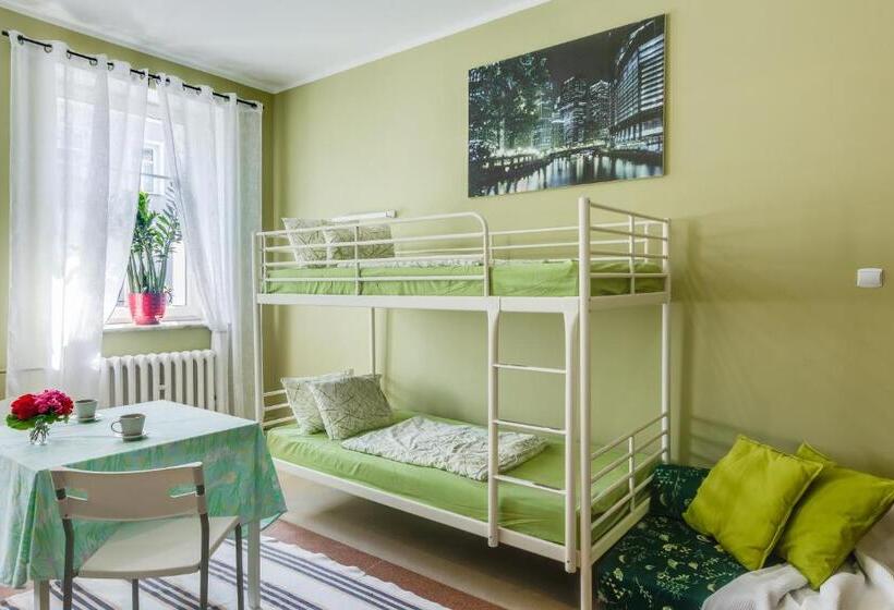 هاستل Kamienica