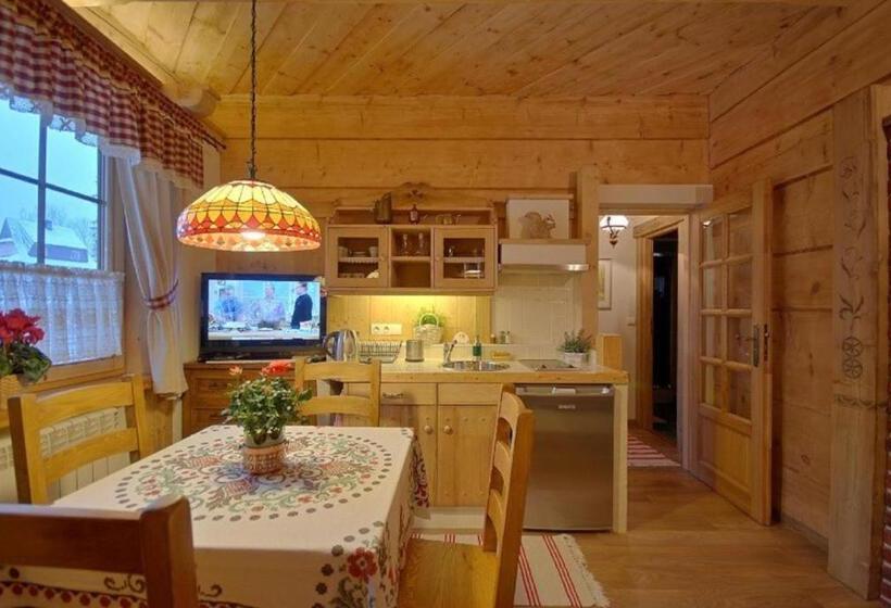 Bambi Cottage