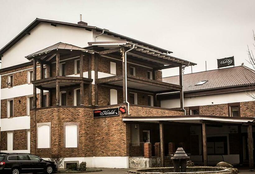 ベッドアンドブレックファースト Apartamentowiec Kuźniar