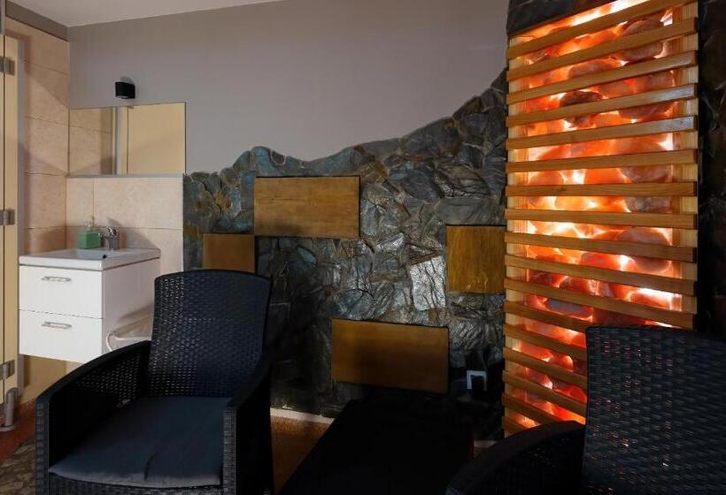 تختخواب و صبحانه Dom Potok