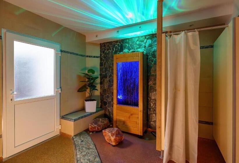 تختخواب و صبحانه Dom Potok