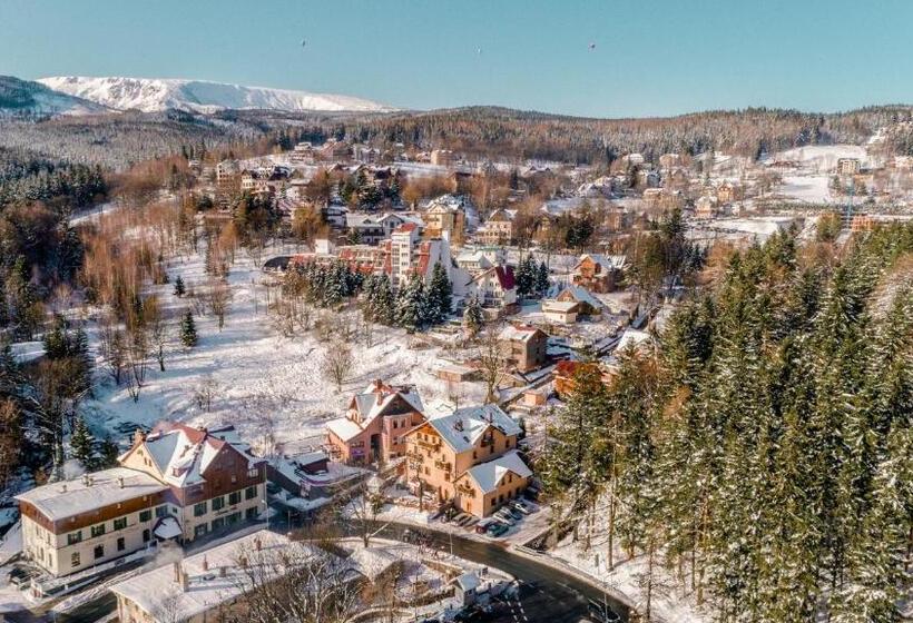 تختخواب و صبحانه Leśny Dwór