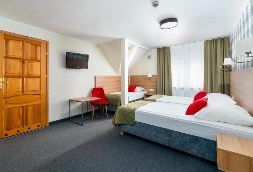 تختخواب و صبحانه Leśny Dwór