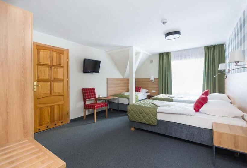 تختخواب و صبحانه Leśny Dwór