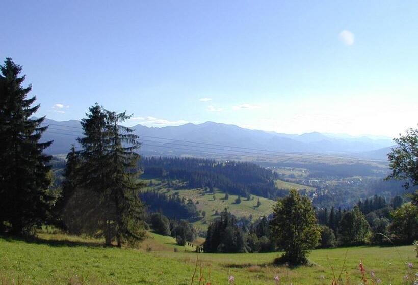 تختخواب و صبحانه Willa Litka