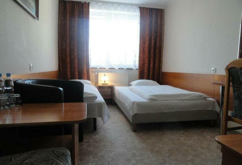 בית מלון כפרי Górecki