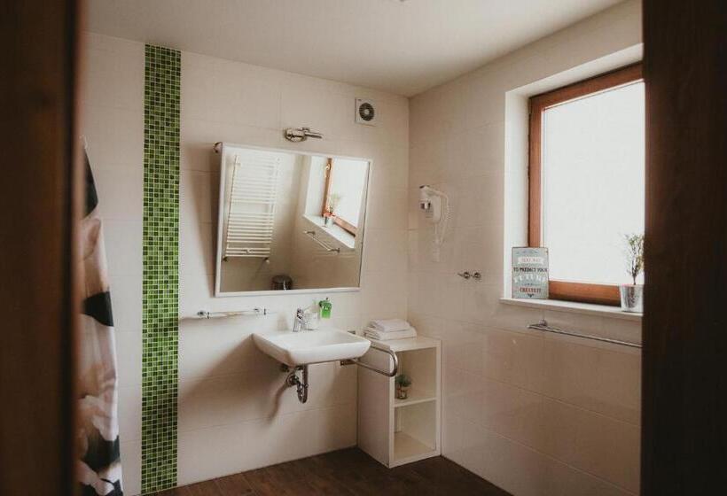 בית מלון כפרי Wróblewscy